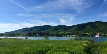 Pravets lake and hotel